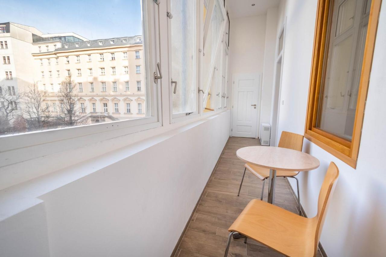 Dlazdena Apartments Prague Exterior photo