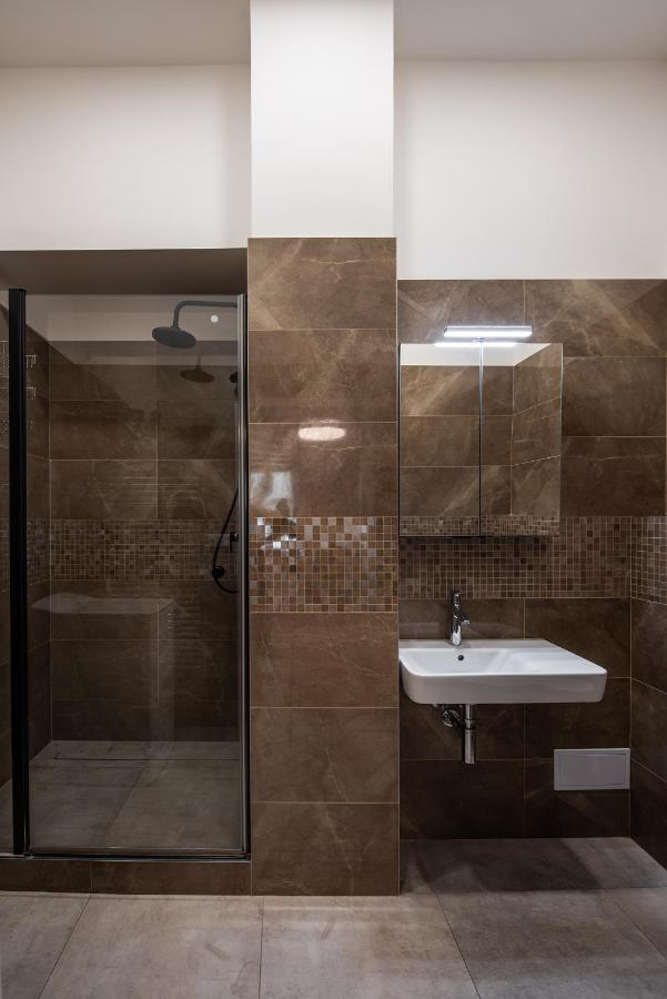 Dlazdena Apartments Prague Exterior photo
