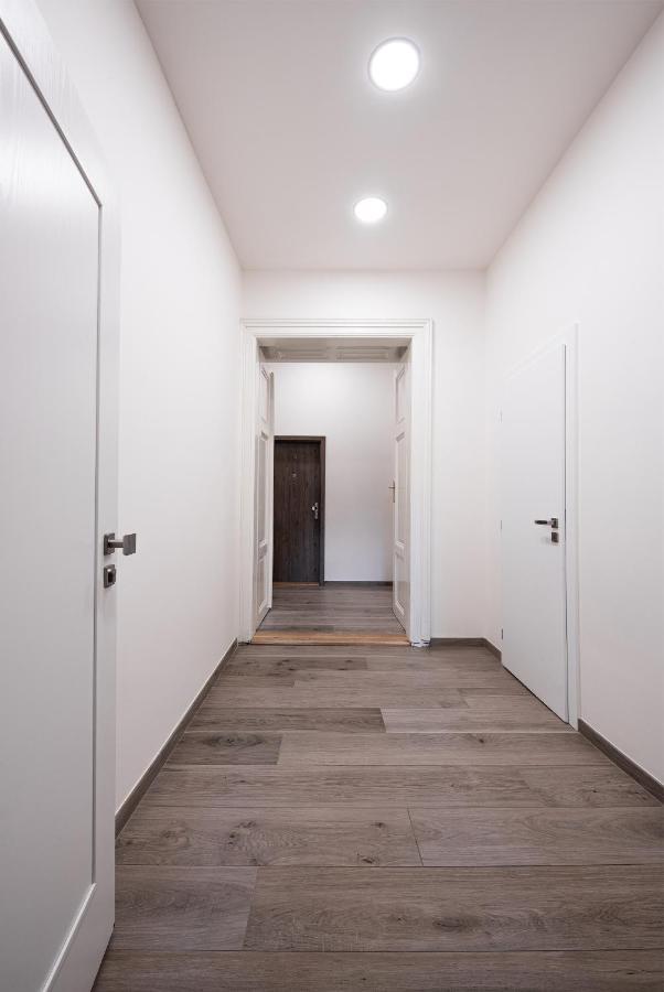 Dlazdena Apartments Prague Exterior photo